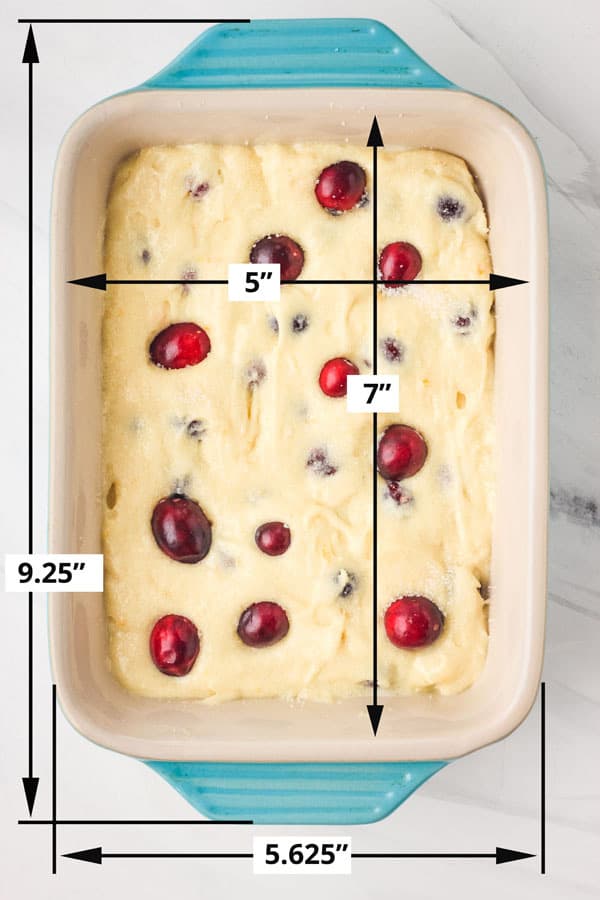 Small baking dish with interior and exterior measurements labeled.